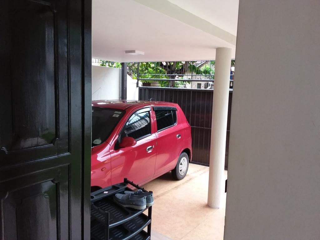 Colombo Residence *
