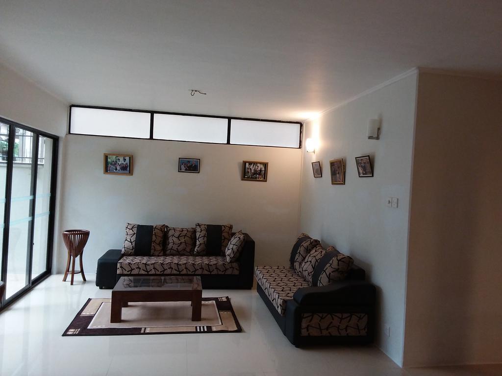 Colombo Residence *